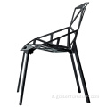 Sedia Magis Una sedia impilamento Magis ChaironoutdoorFurniture